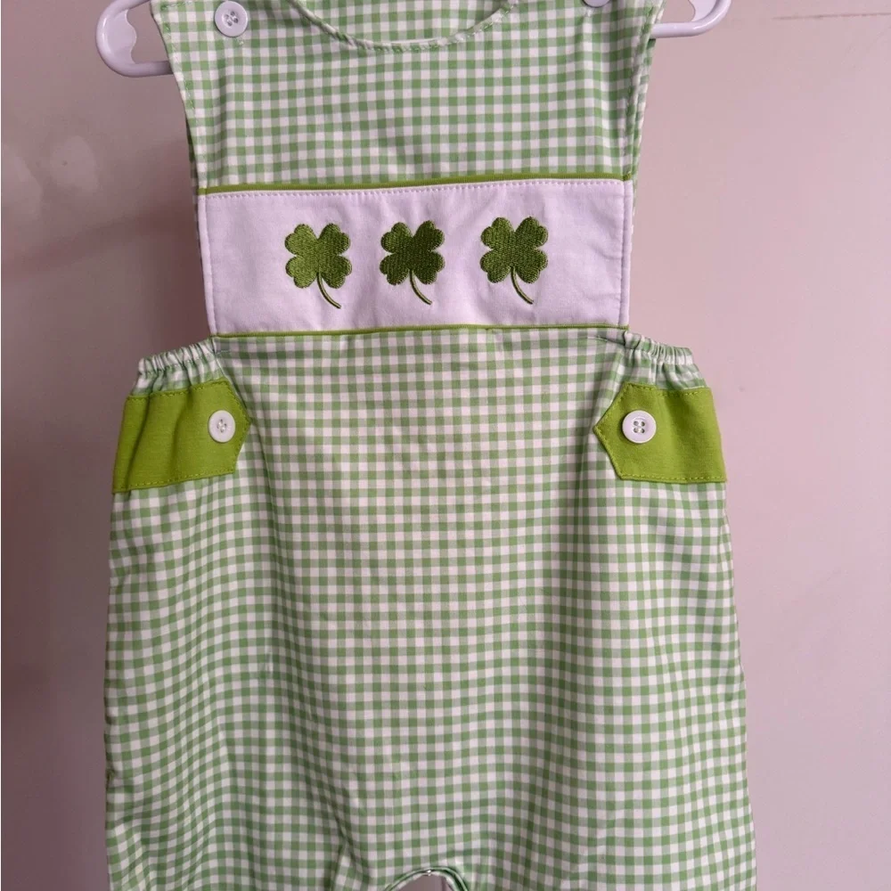 New Boutique Shamrock Jon Jon